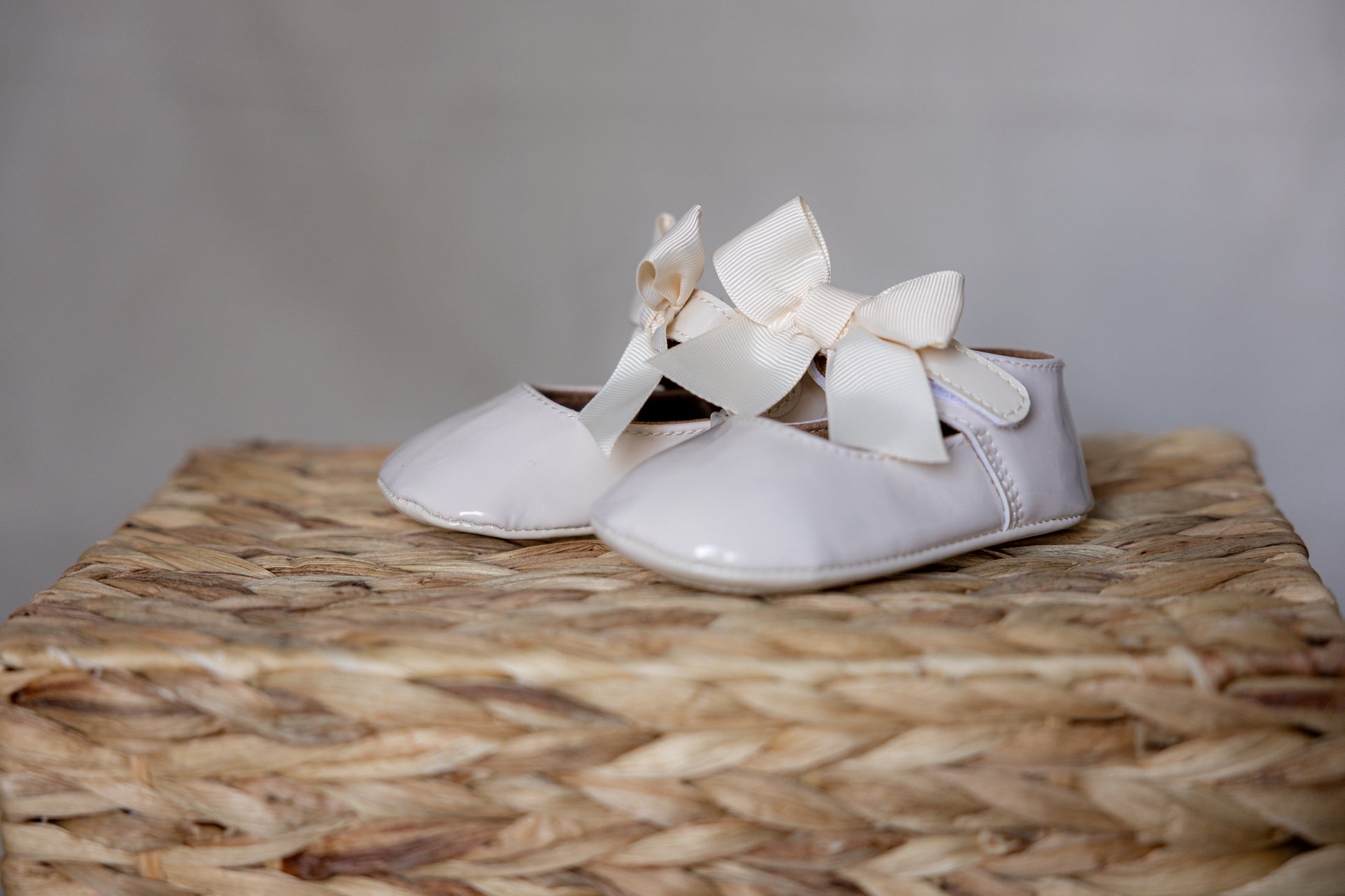 Creme babyschoentje