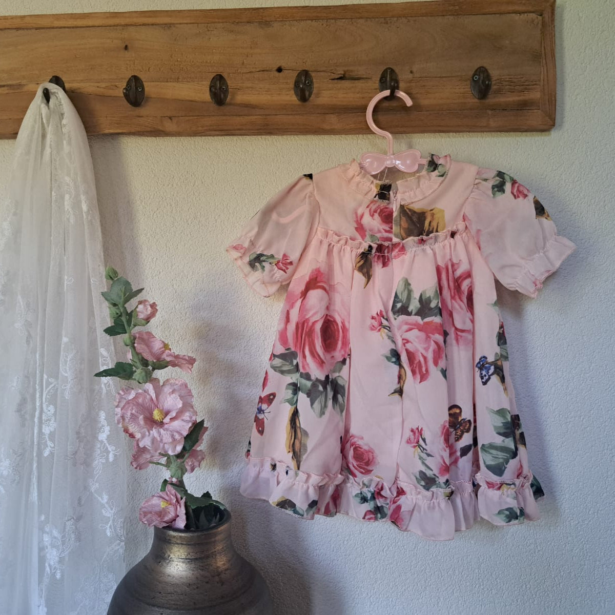 Jurkje met rozenmotief