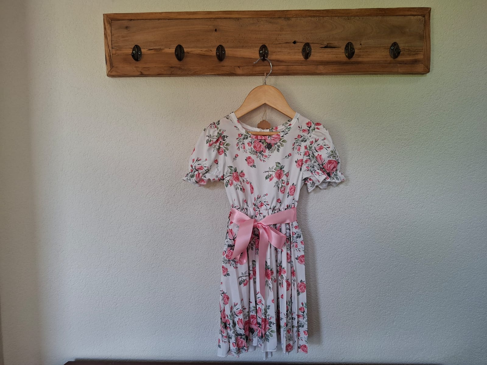 Jurkje korte mouw met rozenmotief